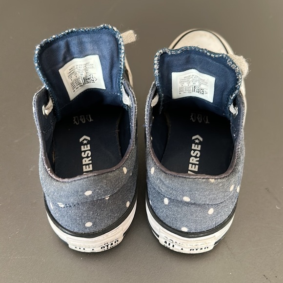 Convers girls size 4 - Picture 4 of 5